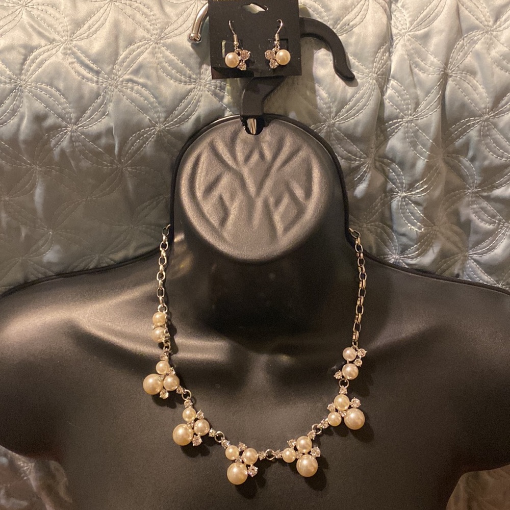NWT pearls and rhinestones necklace and earrings set.